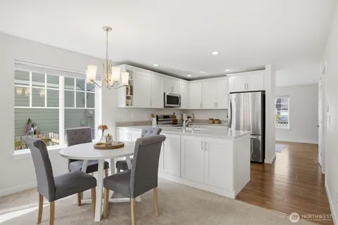 $699,000 | 1372 Elm Street, Lynden, WA 98264