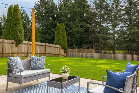 $699,000 | 1372 Elm Street, Lynden, WA 98264