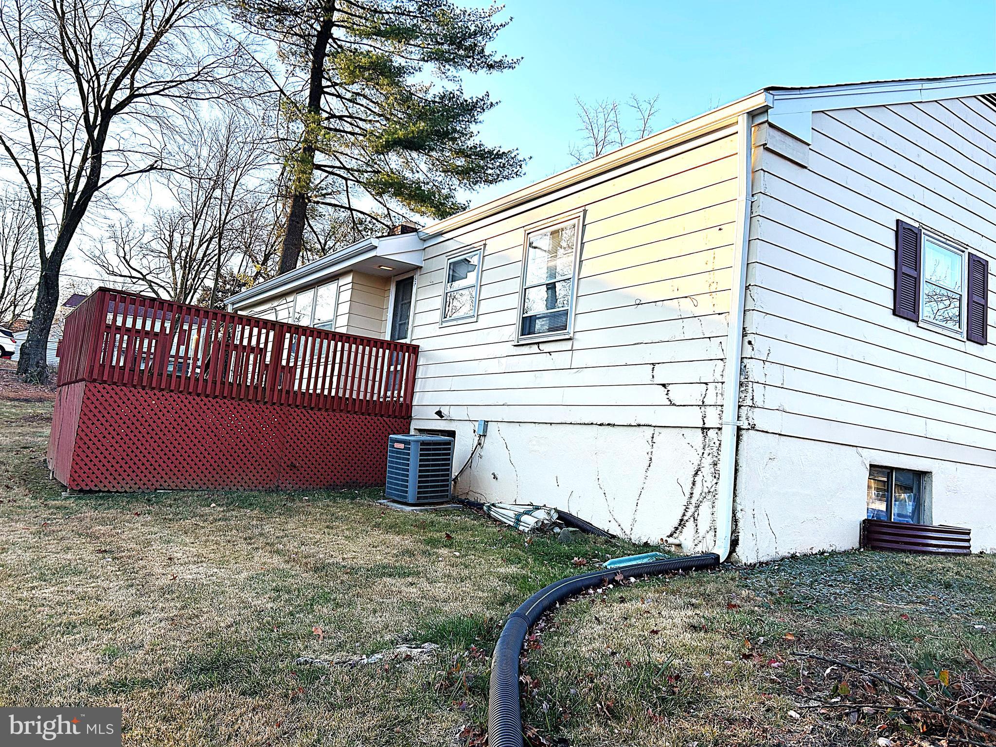 13105 Imperial Court Laurel, MD 20708 - Photo 4 of 13 a view of a house with a yard