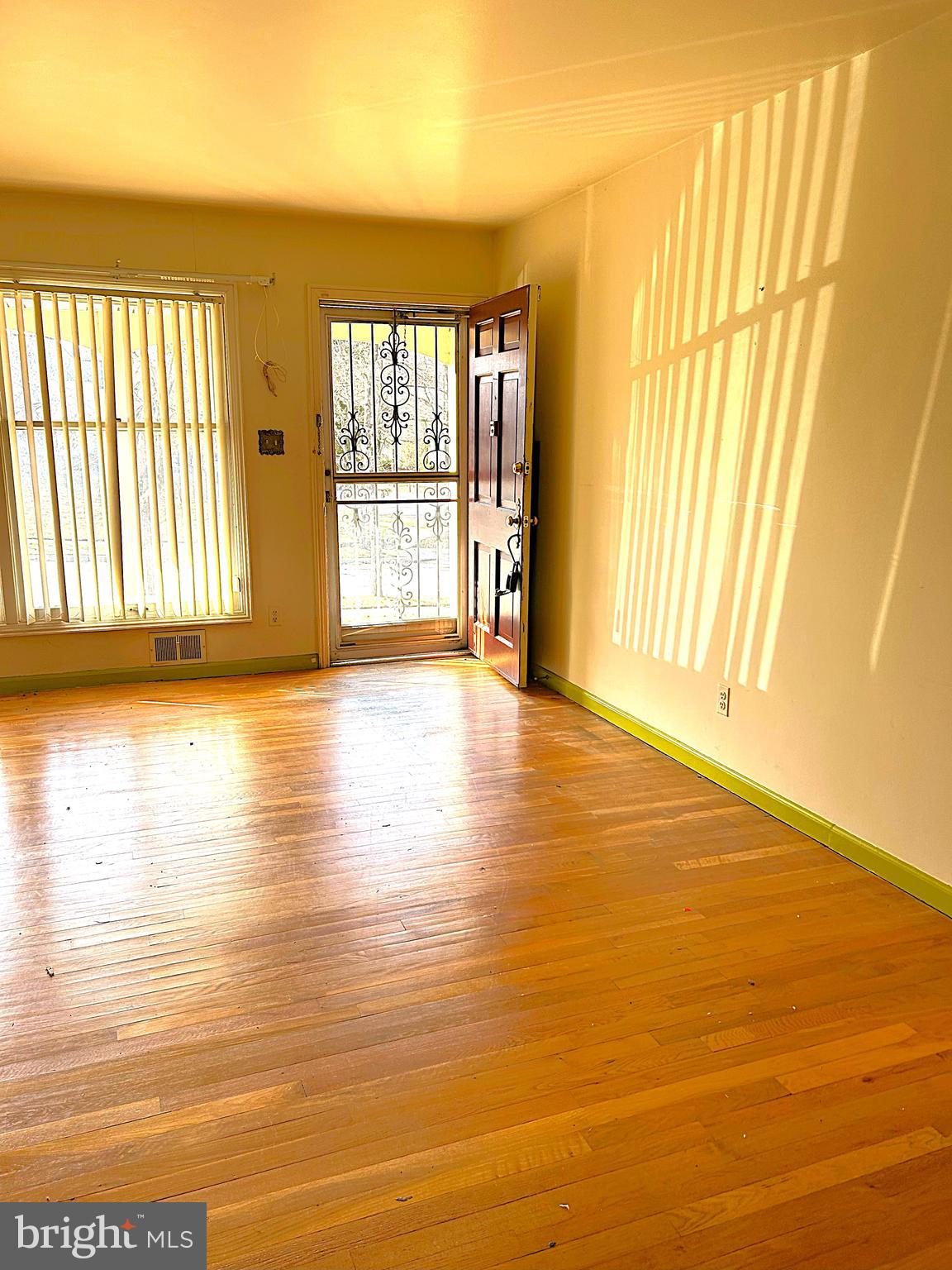 13105 Imperial Court Laurel, MD 20708 - Photo 7 of 13 a view of an empty room with a window
