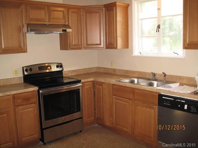 179 Spring Street Southwest Concord, NC 28025 - Photo 2 of 8 Gallery Image 2