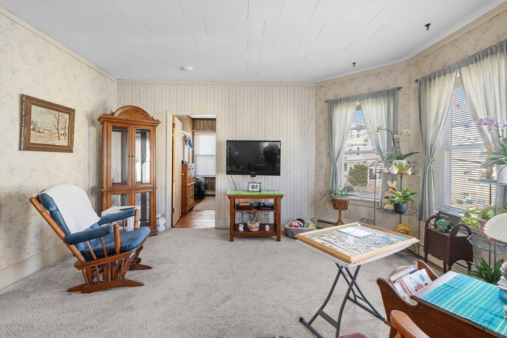 493 Coggeshall Street Fall River, MA 02721 - Photo 20 of 36