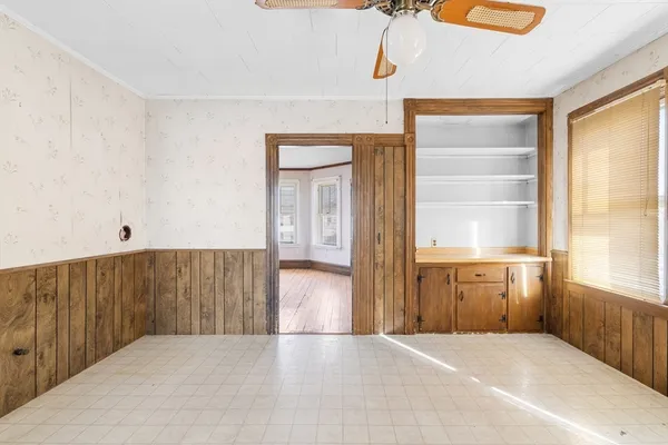 $600,000 | 493 Coggeshall Street, Fall River, MA 02721