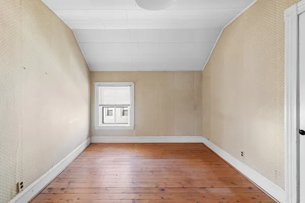 $600,000 | 493 Coggeshall Street, Fall River, MA 02721