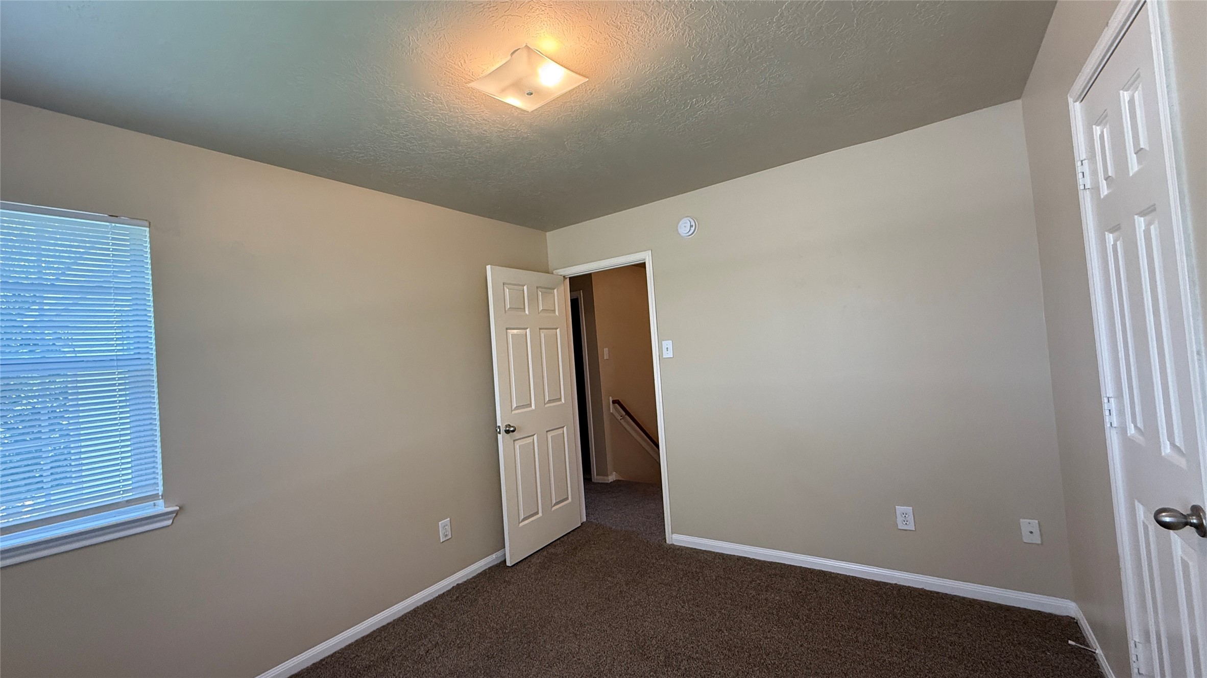 5127 Prosperity Circle Houston, TX 77018 - Photo 16 of 27