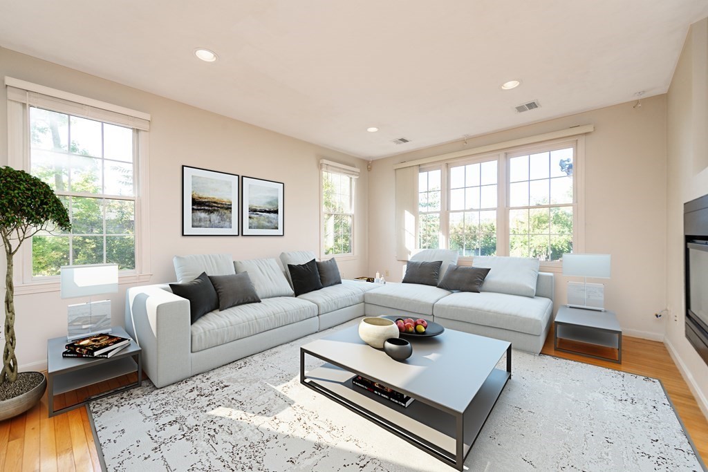 19 Dunstan Street, Unit 19 Newton, MA 02465 - Photo 2 of 12