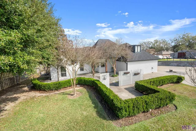 $428,000 | 17950 Old Jefferson Highway, Prairieville, LA 70769