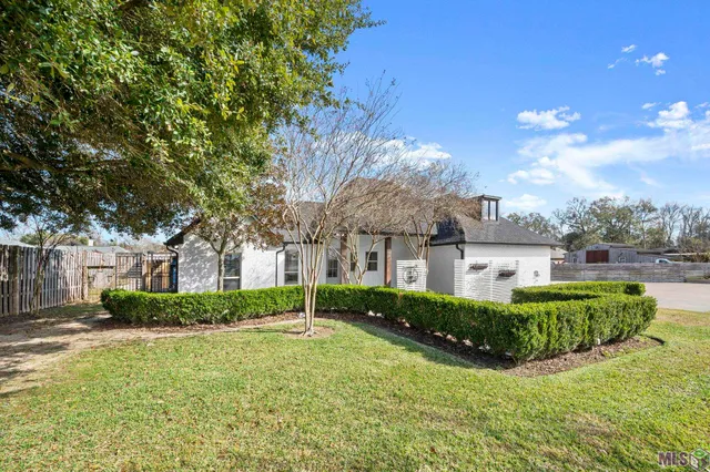 $428,000 | 17950 Old Jefferson Highway, Prairieville, LA 70769