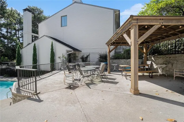 $425,000 | 3813 Paces Ferry West, Atlanta, GA 30339