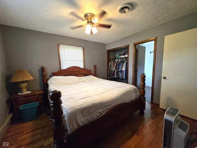 $259,000 | 1598 South Thompson Road, Shelbyville, IN 46176