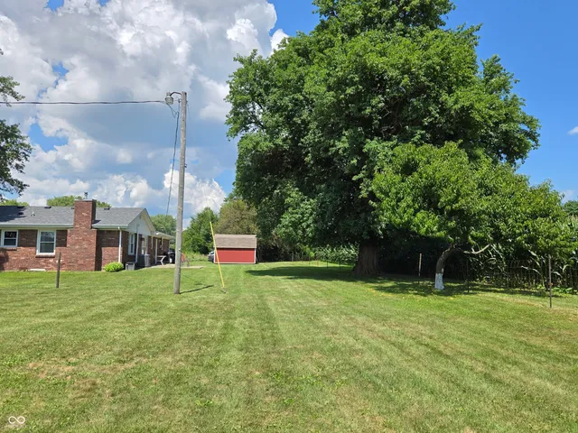$259,000 | 1598 South Thompson Road, Shelbyville, IN 46176