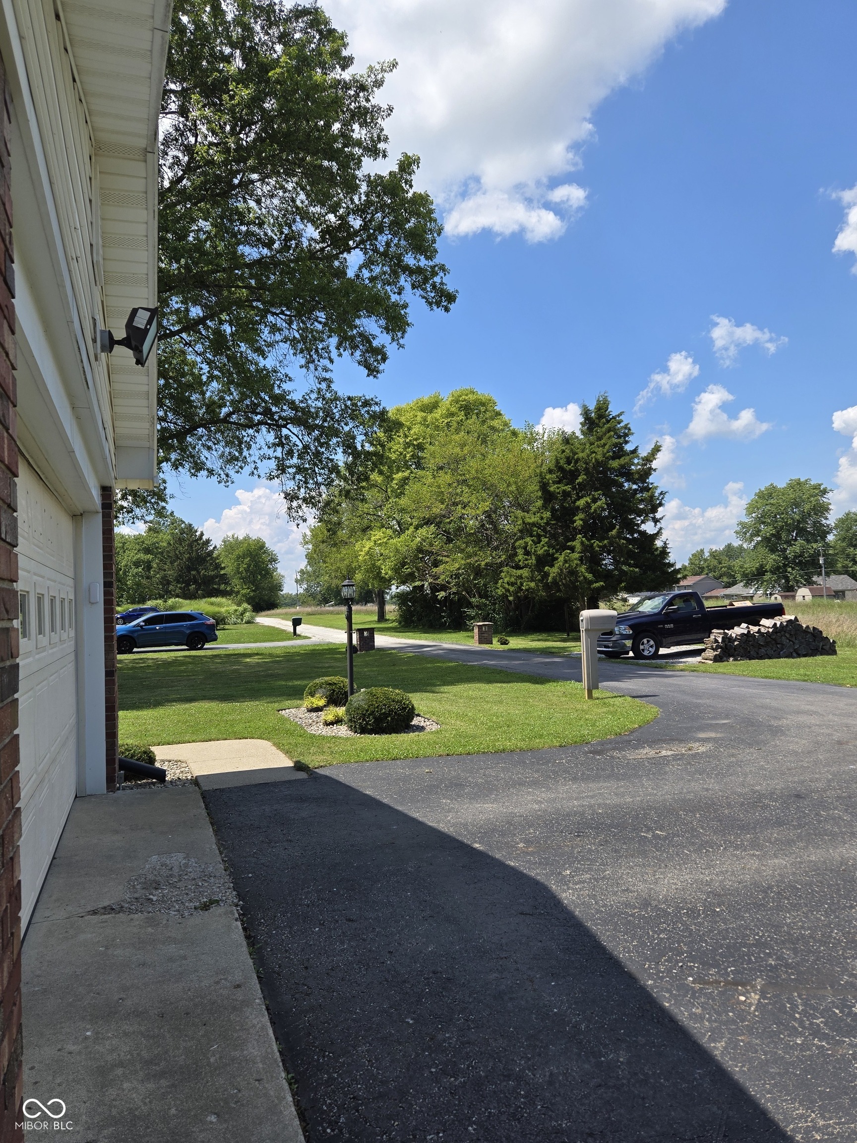 1598 South Thompson Road Shelbyville, IN 46176 - Photo 50 of 69