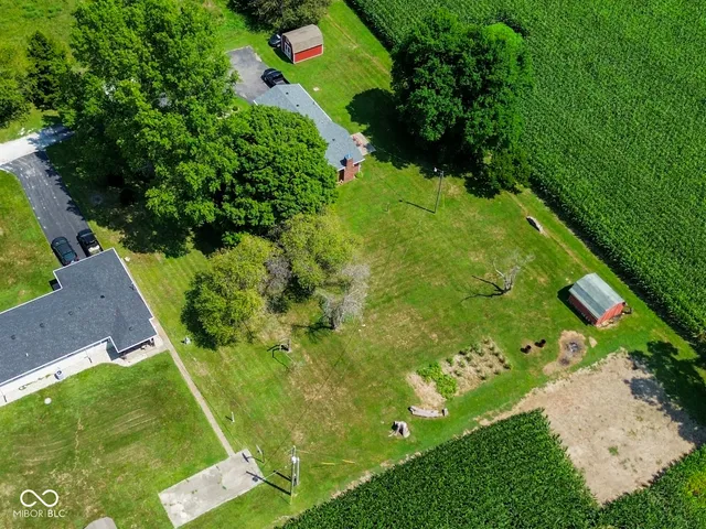 $259,000 | 1598 South Thompson Road, Shelbyville, IN 46176