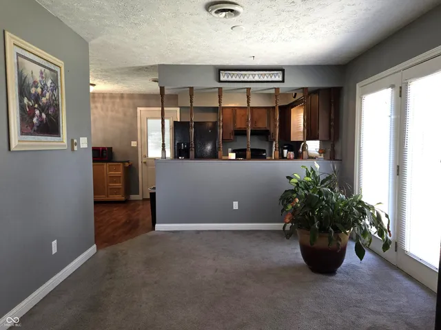 $259,000 | 1598 South Thompson Road, Shelbyville, IN 46176