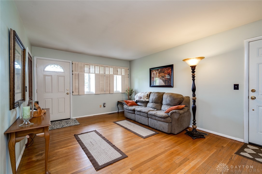 617 Cauley Place Riverside, OH 45431 - Photo 7 of 41
