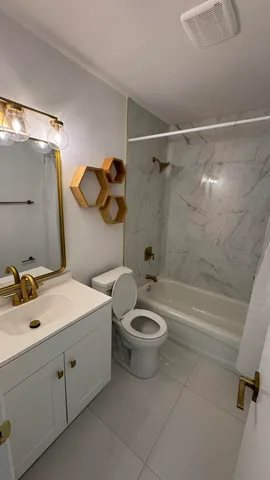 $1,850 | 6531 Southeast Federal Highway, Unit J104, Stuart, FL 34997