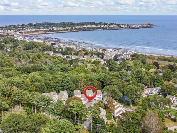 $750,000 | 10 Yorke Ridge Way, Unit 10, York, ME 03909