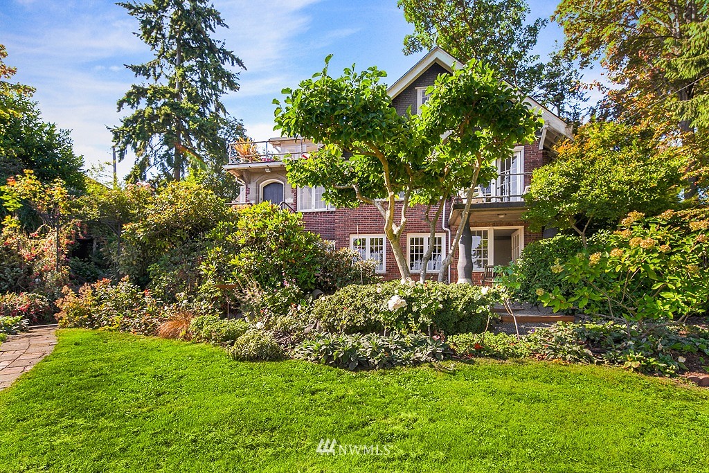 953 West Emerson Street Seattle, WA 98119 - Photo 19 of 20 Gallery Image 19