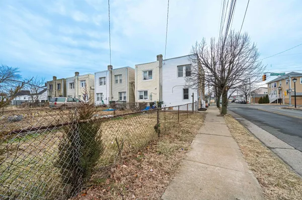 $224,900 | 1263 North Ohio Avenue, Atlantic City, NJ 08401