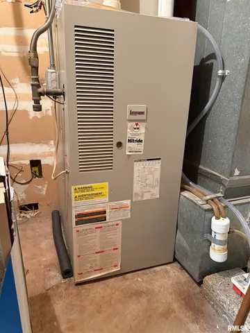 $137,000 | 405 South Summit Drive, Washington, IL 61571