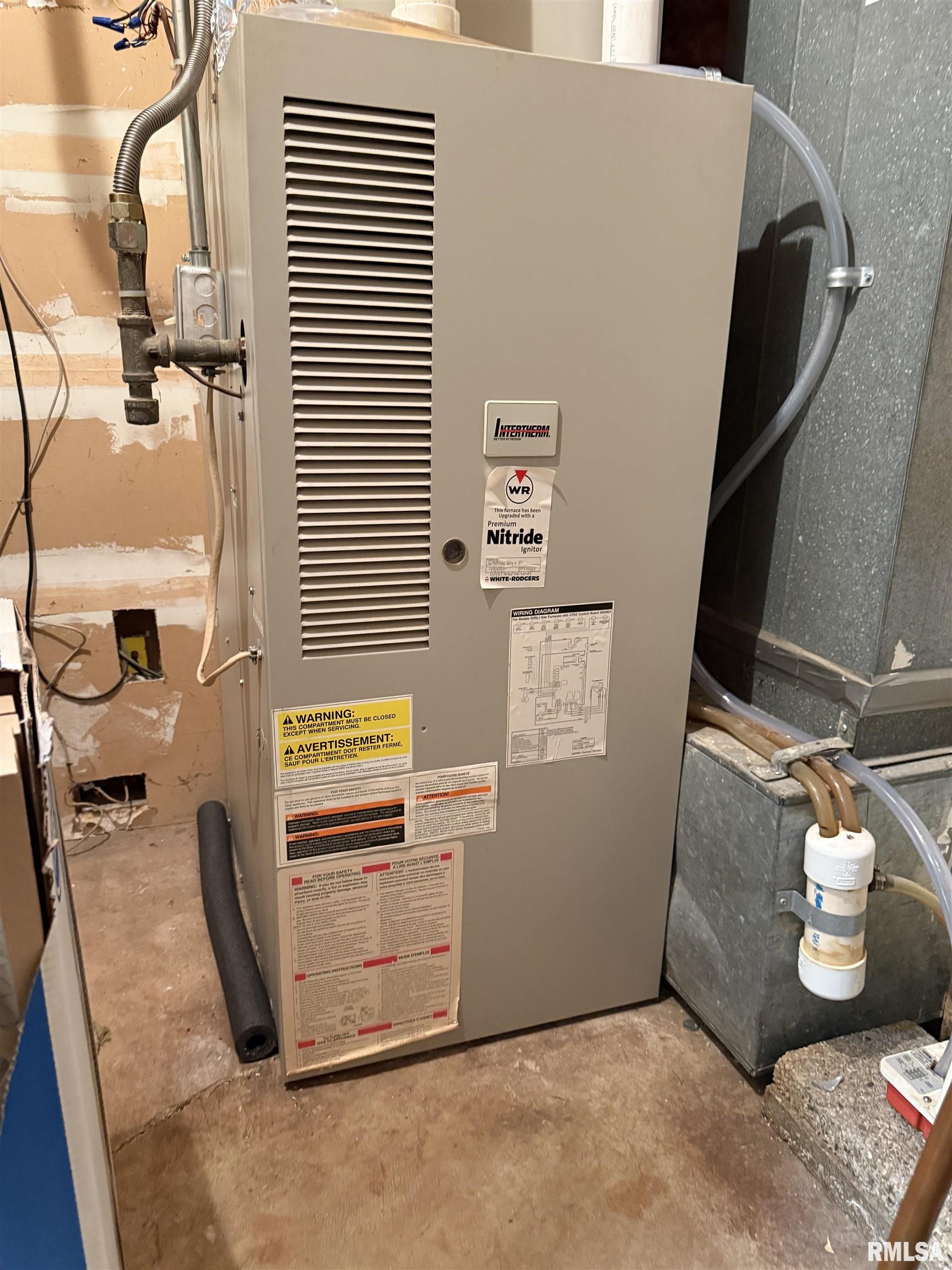 405 South Summit Drive Washington, IL 61571 - Photo 18 of 23