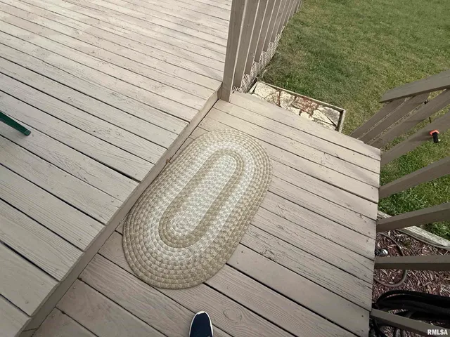 $137,000 | 405 South Summit Drive, Washington, IL 61571