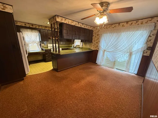 $137,000 | 405 South Summit Drive, Washington, IL 61571