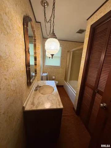 $137,000 | 405 South Summit Drive, Washington, IL 61571