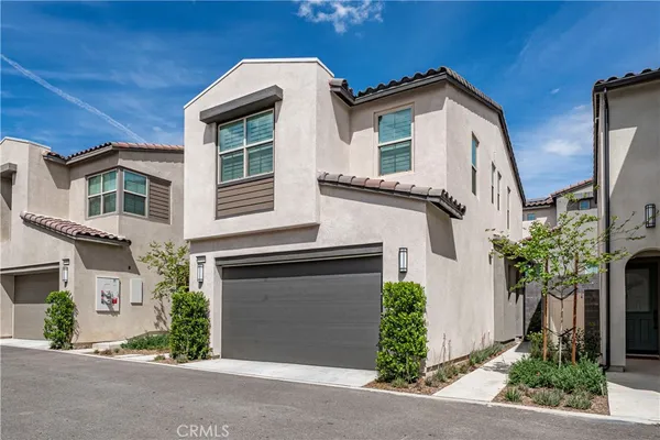 $599,950 | 16010 Sunny Court, Fontana, CA 92336