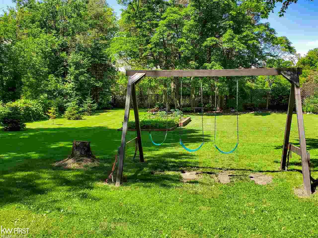 8414 West Dodge Road Montrose, MI 48457 - Photo 71 of 95 50046057-71.JPG