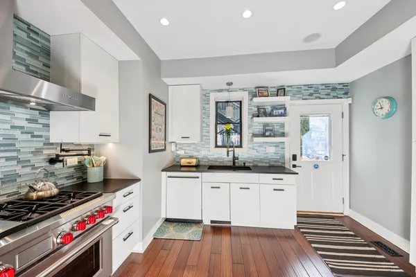 $12,375 | 1717 North Hudson Avenue, Chicago, IL 60614
