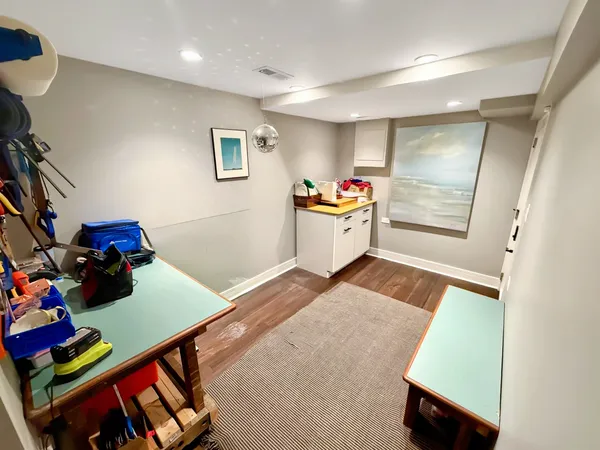 $12,375 | 1717 North Hudson Avenue, Chicago, IL 60614