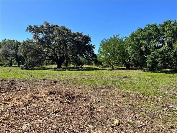 $97,000 | 30056 Highway 11, Port Sulphur, LA 70083