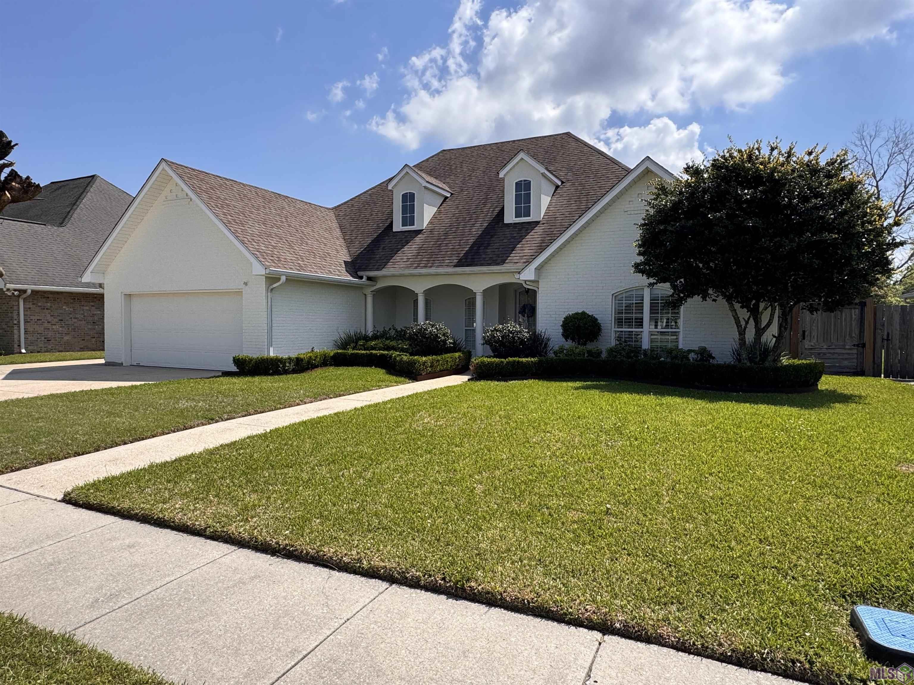 401 Riverside Drive Berwick, LA 70342 - Photo 3 of 59 Gallery Image 3