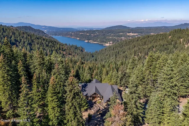 $1,599,000 | 995 South Saddleback Drive, Coeur D'Alene, ID 83814