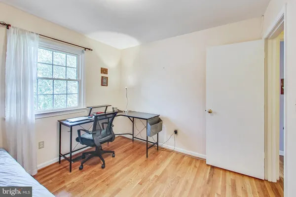 $3,500 | 806 Hope Court, Gaithersburg, MD 20878