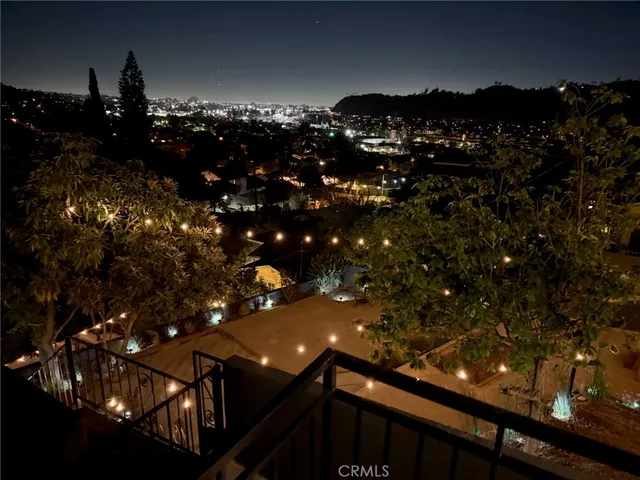 $3,900 | 3015 Future Street, Los Angeles, CA 90065