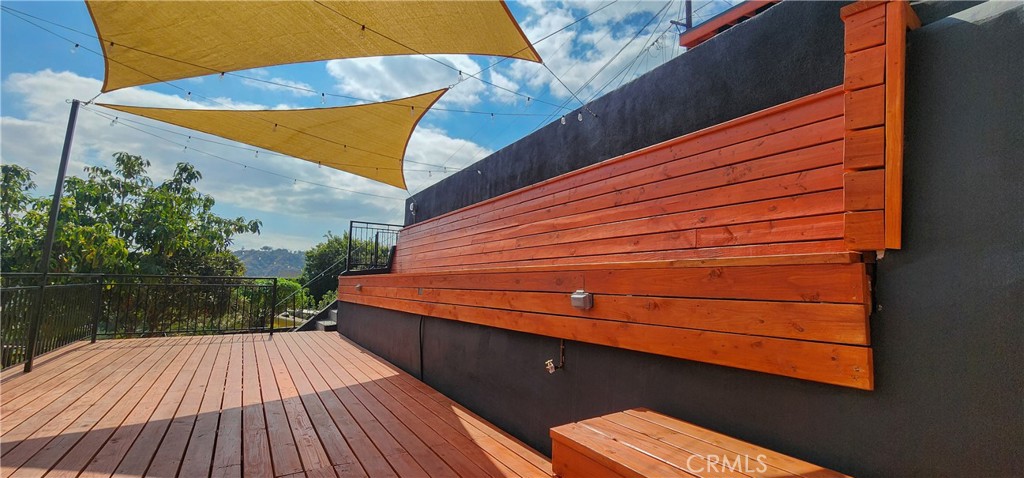 3015 Future Street Los Angeles, CA 90065 - Photo 5 of 22 a view of a backyard with sitting area