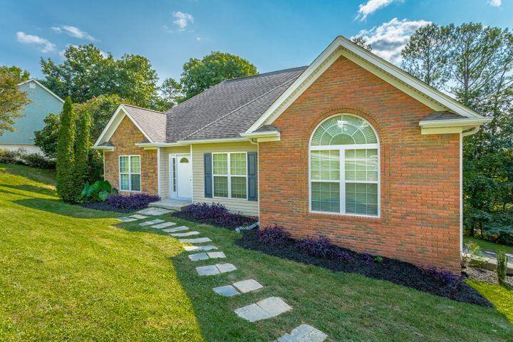 8601 Georgetown Trace Lane Chattanooga, TN 37421 - Photo 3 of 28 20210916205435332074000000-o