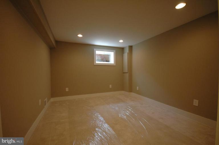 3761 Stonesboro Road Fort Washington, MD 20744 - Photo 27 of 30 a view of an empty room with a window
