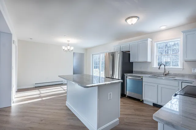 $458,900 | 42 Bracken Woods Road, Raymond, ME 04071