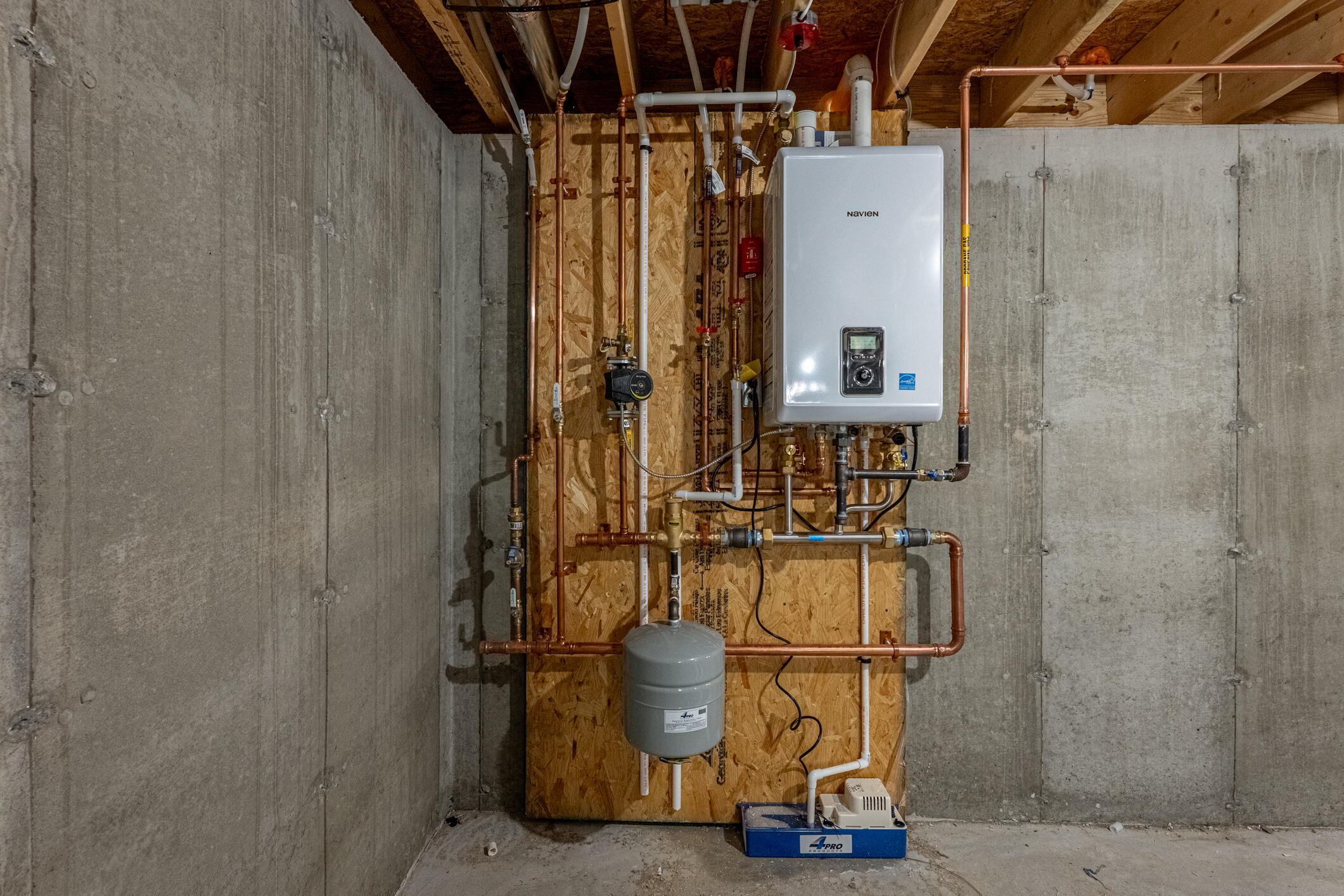 42 Bracken Woods Road Raymond, ME 04071 - Photo 34 of 53 42BrackenWoodsRaymond-50