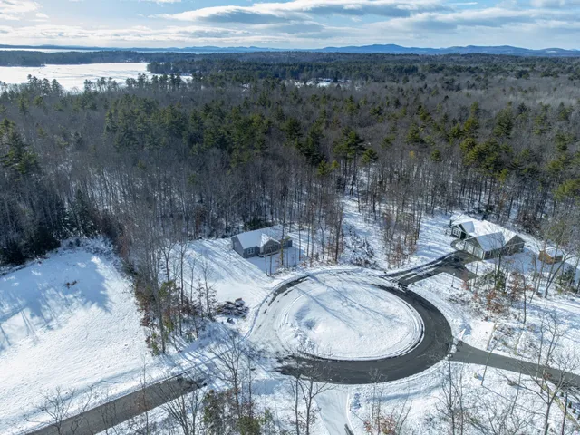 $458,900 | 42 Bracken Woods Road, Raymond, ME 04071