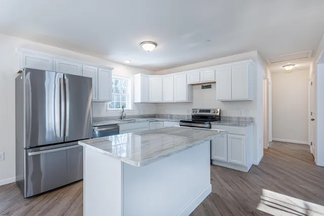 $458,900 | 42 Bracken Woods Road, Raymond, ME 04071