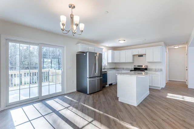 $458,900 | 42 Bracken Woods Road, Raymond, ME 04071