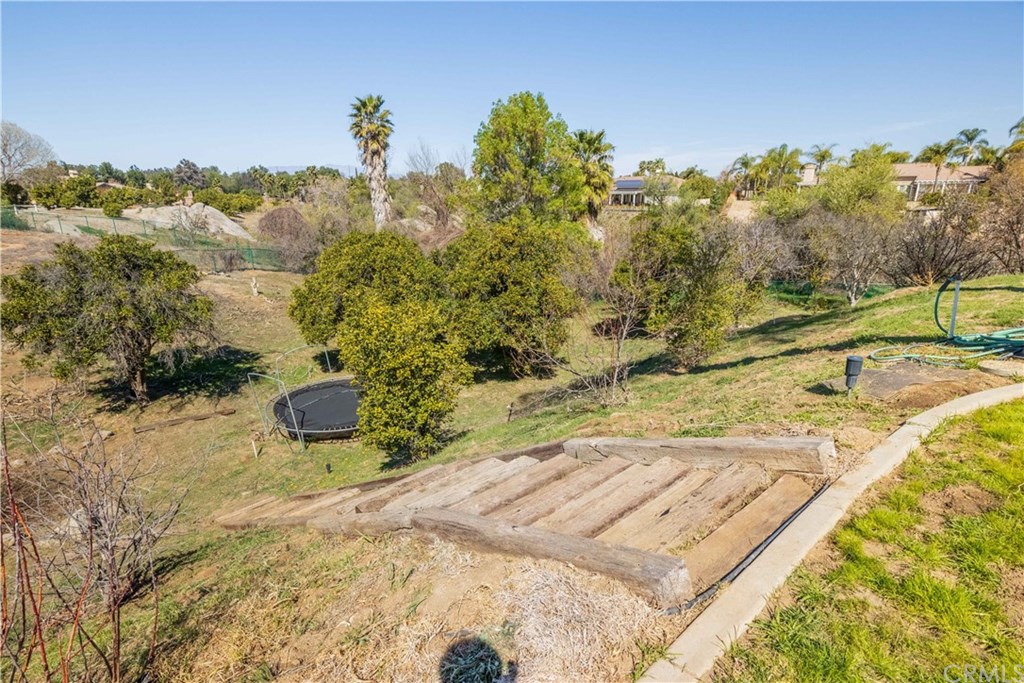 18120 Gentian Avenue Riverside, CA 92508 - Photo 24 of 38