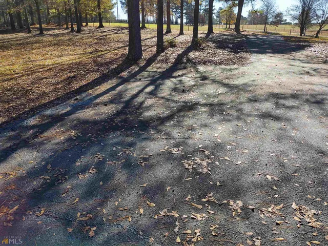 $1,350 | 1467 Elders Mill Road, Unit ABOVE, Senoia, GA 30276