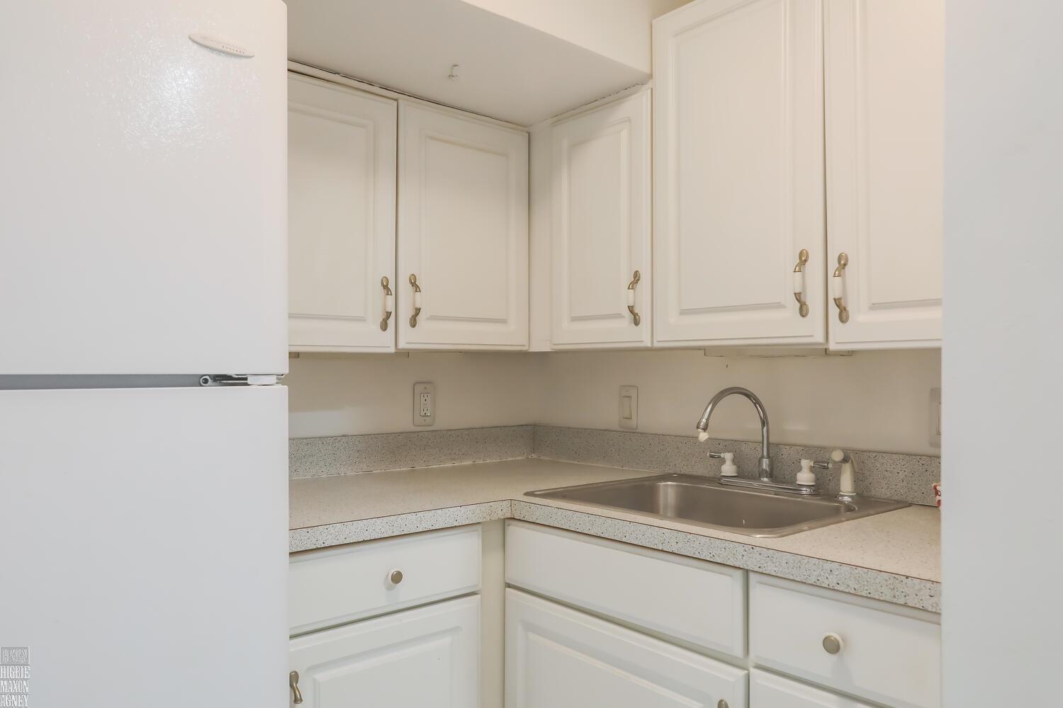 222 Moran Road Grosse Pointe Farms, MI 48236 - Photo 47 of 51