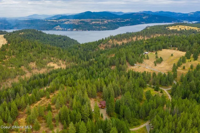 $715,000 | 26443 South Farup Road, Worley, ID 83876