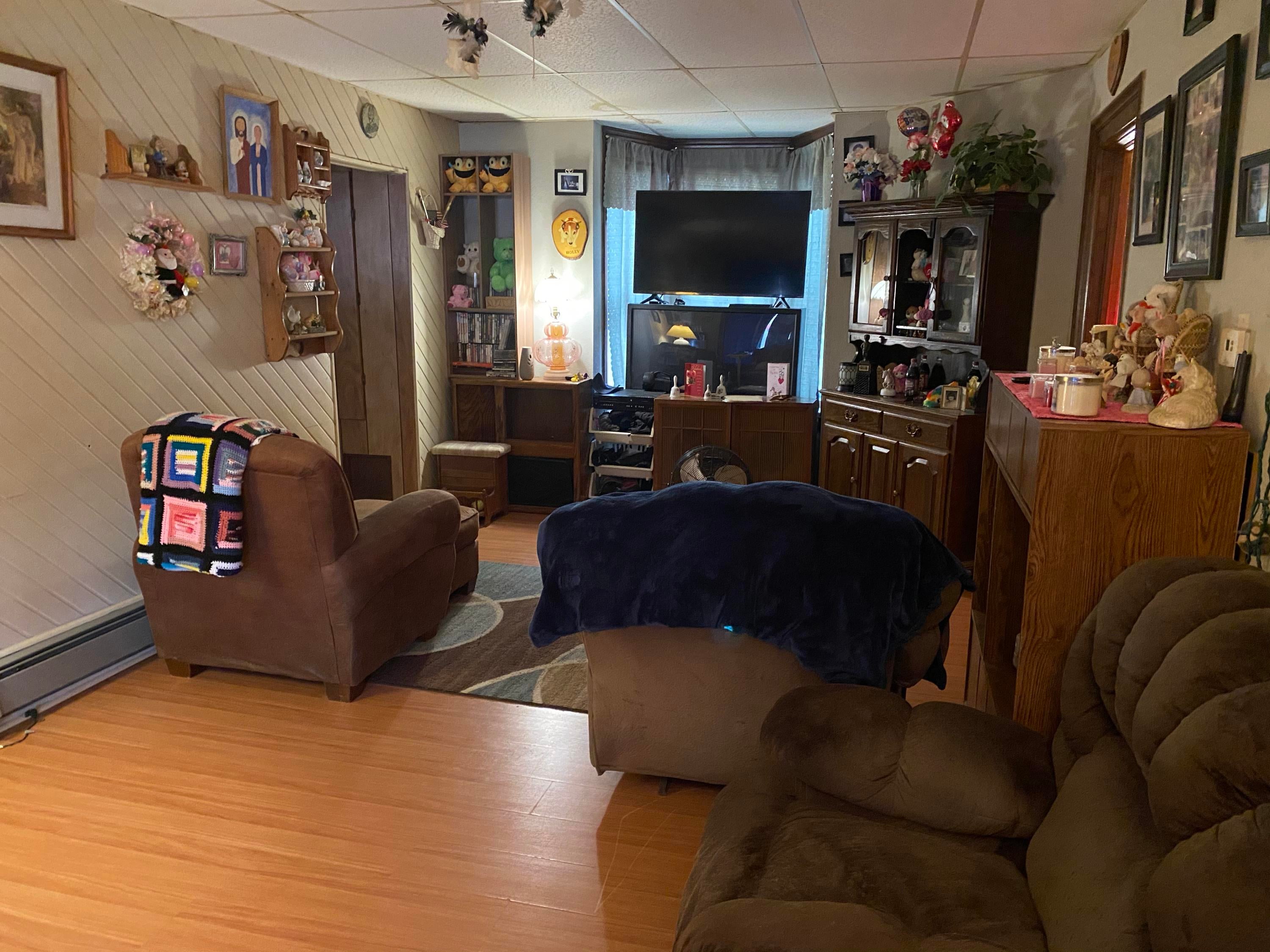213 Backus Street Cheboygan, MI 49721 - Photo 5 of 26 Gallery Image 5